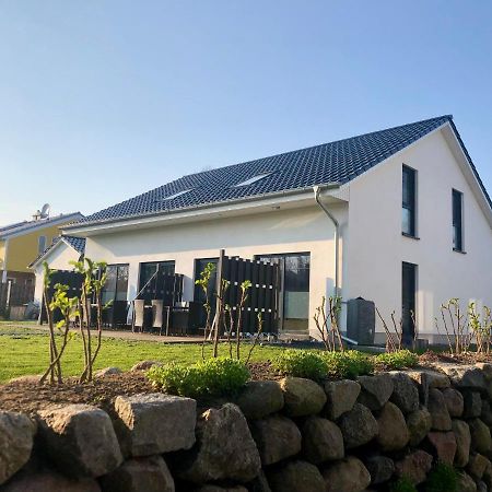 Ferienhaus Traumspot Wiek auf Rugen Bagian luar foto