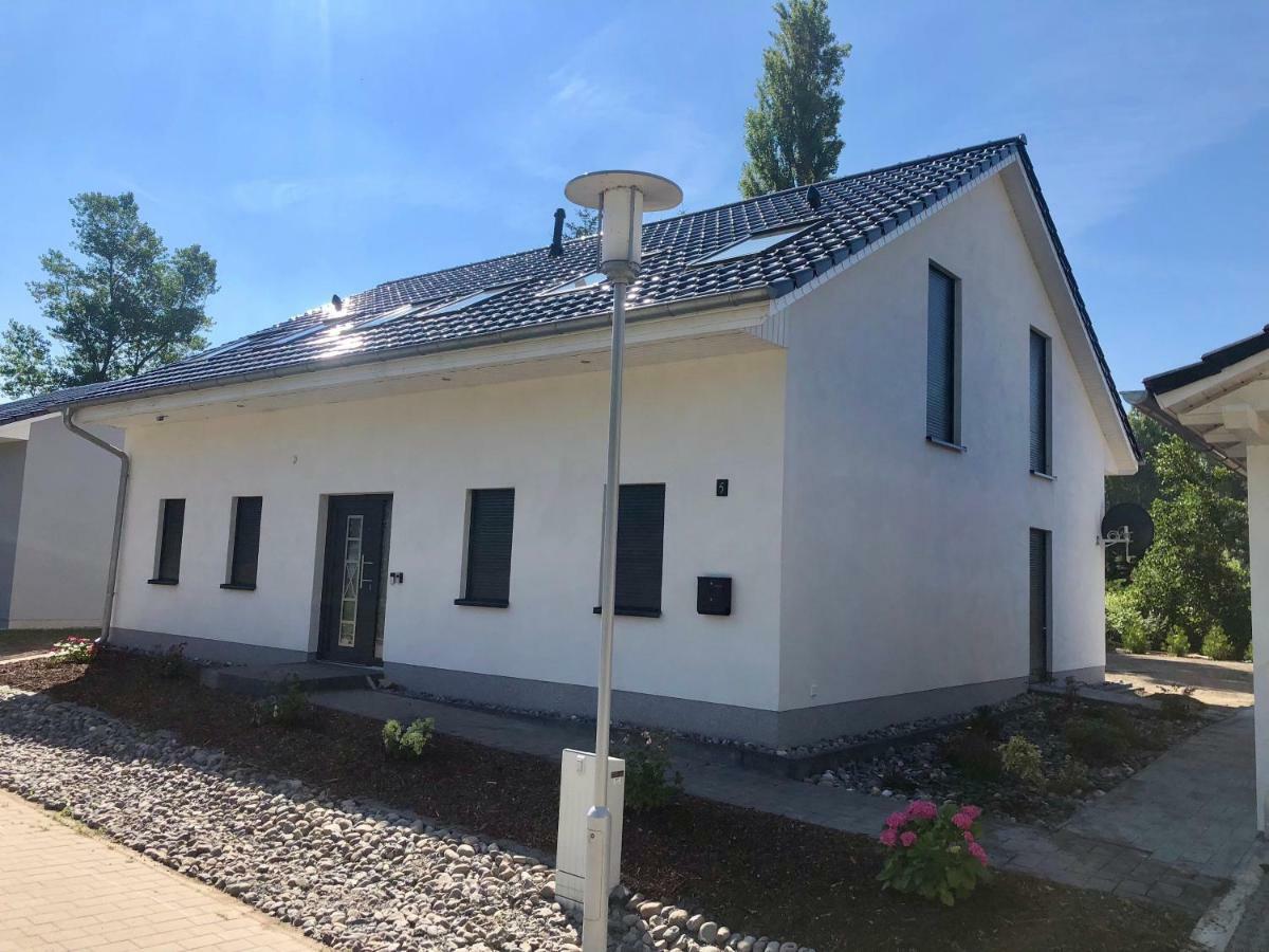 Ferienhaus Traumspot Wiek auf Rugen Bagian luar foto