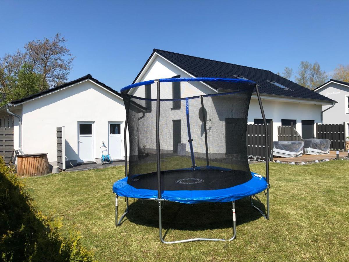 Ferienhaus Traumspot Wiek auf Rugen Bagian luar foto